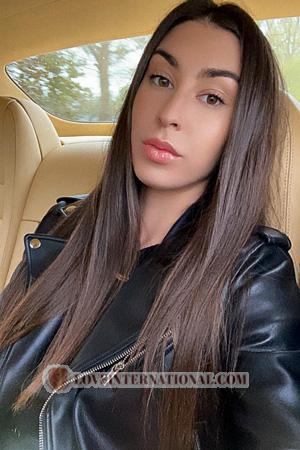 203095 - Anastasiia Age: 29 - Netherlands