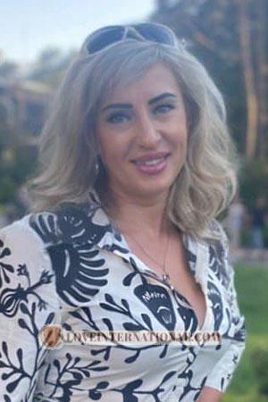 204334 - Lesya Age: 45 - Ukraine