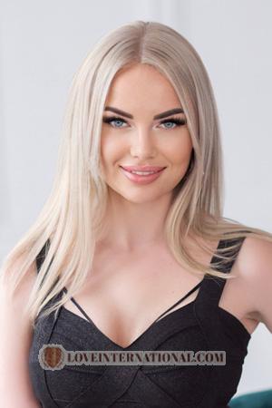 214561 - Victoria Age: 28 - Ukraine