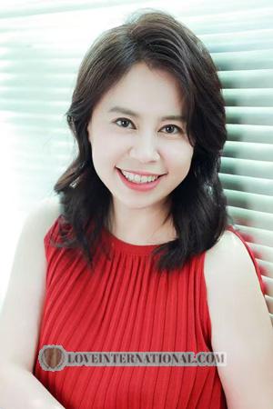 224771 - Ellie Age: 49 - China