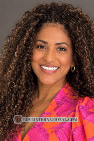 229255 - Maryorie Age: 44 - Colombia